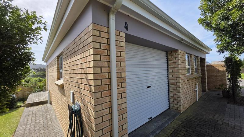 2 Bedroom Property for Sale in Reebok Western Cape